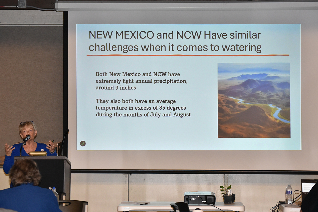 American Dahlia Society Visits ABQ